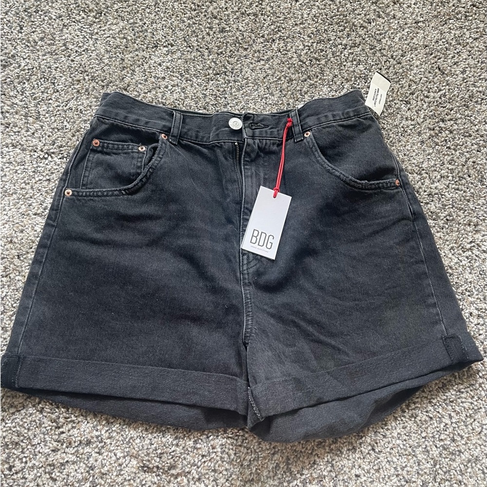 NWT BDG Mom Short